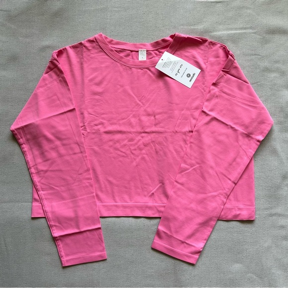 A by Avocado Seamless Crop Shirt New - Picture 3 of 4